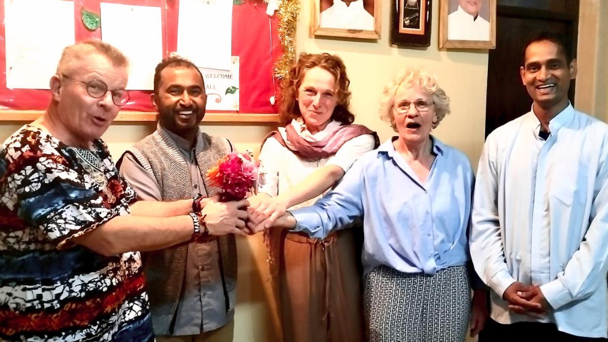 Pastor Koltermann, Tanja Halberstadt und Renate Oeynhausen mit Patres